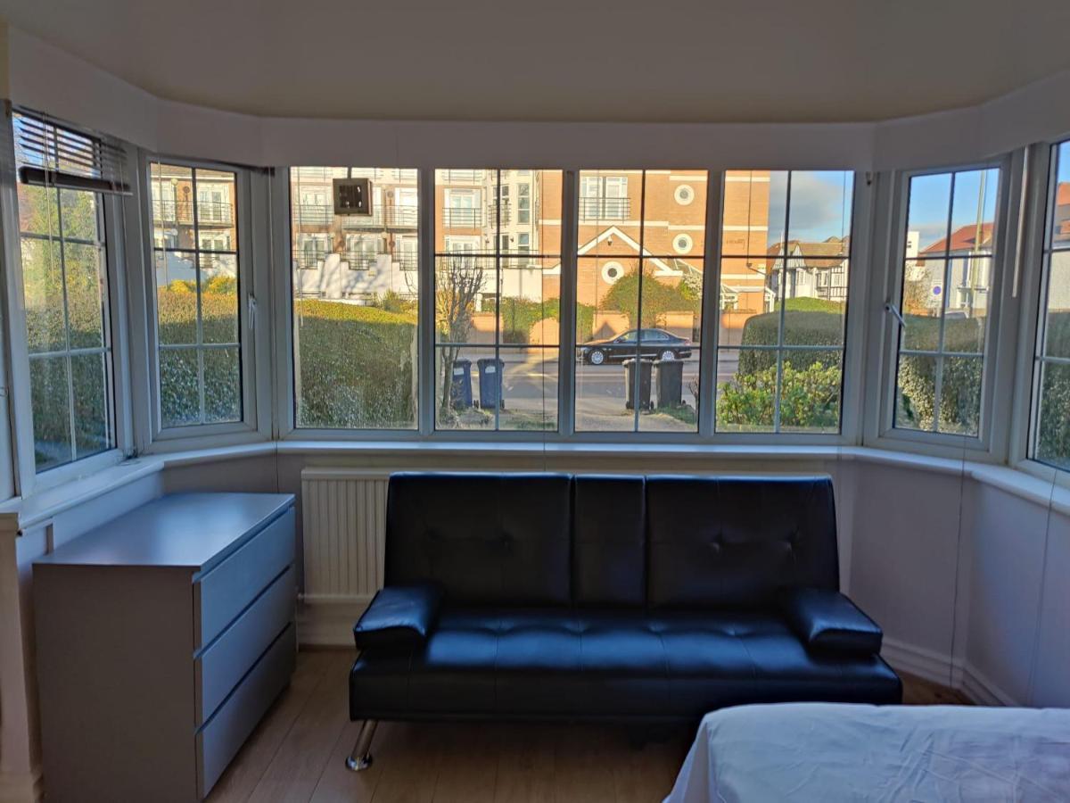 Studio On Golders Green Road Appartement Londen Buitenkant foto